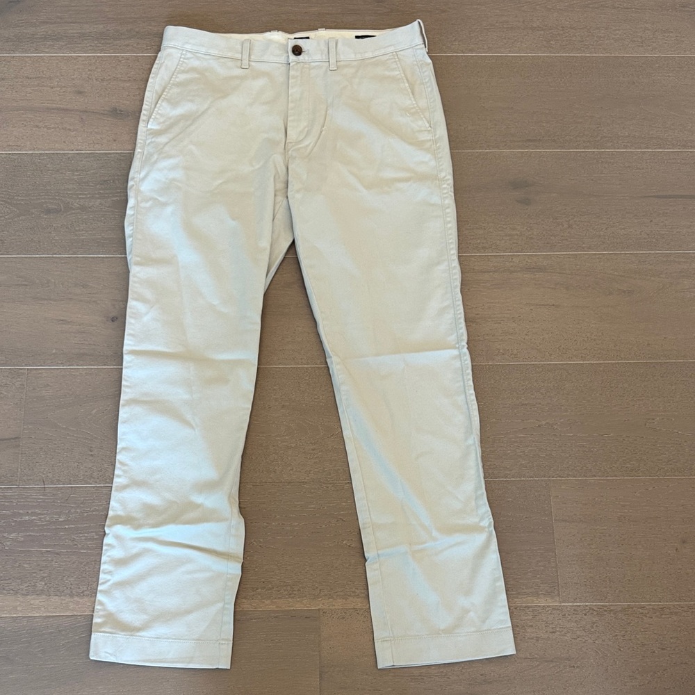 J. Crew Men's Straight Fit  Chino Pants